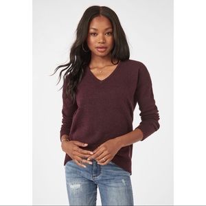 JustFab V-neck Sweater in Cabernet